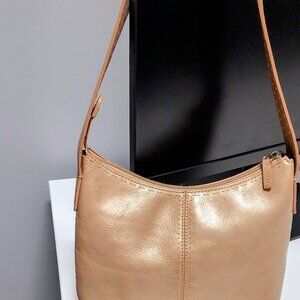 FOSSIL GOLD GENUINE LEATHER BAGUETTE SHOULDER BAG PURSE